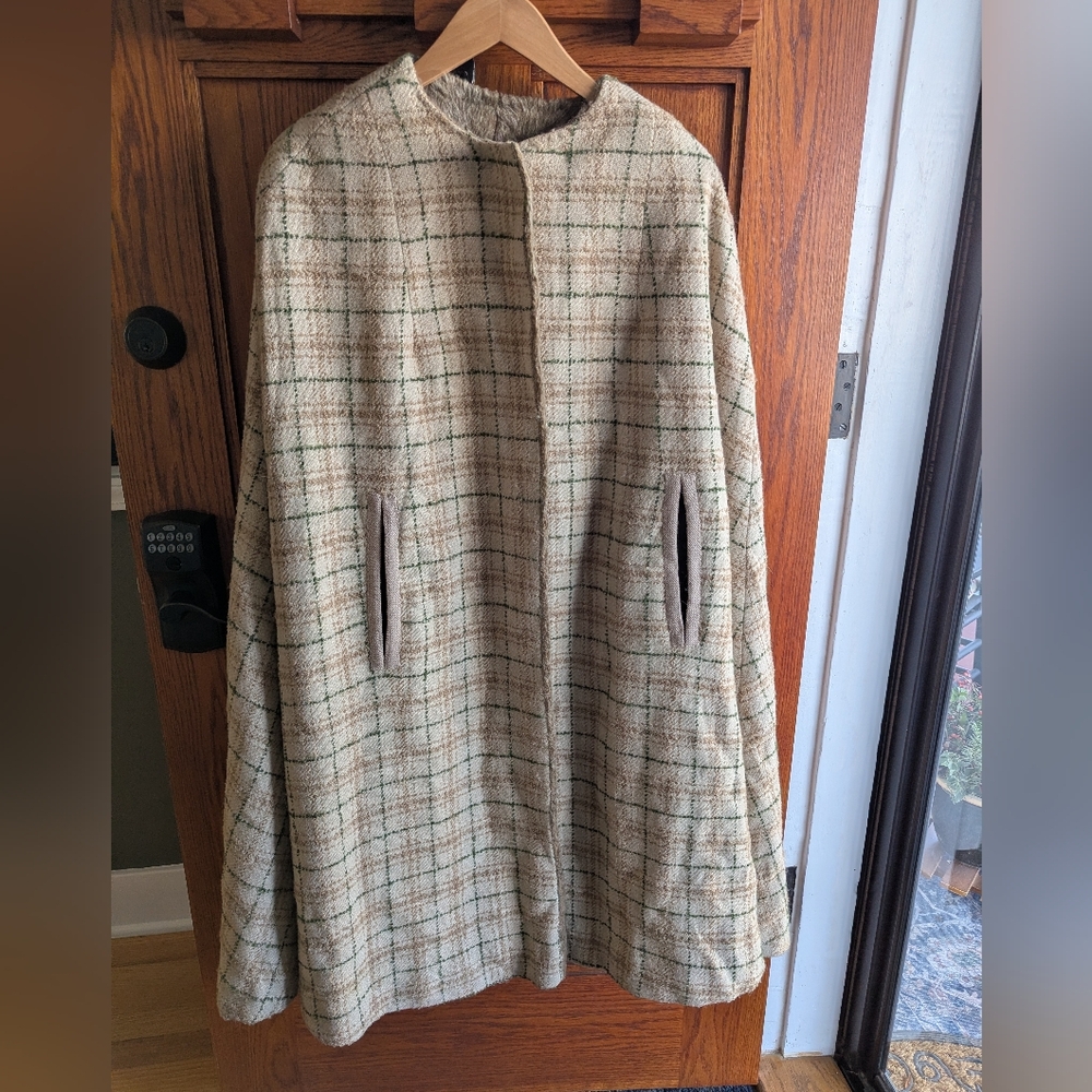 Vintage Handmade Cape Reversible Plaid & Faux Fur